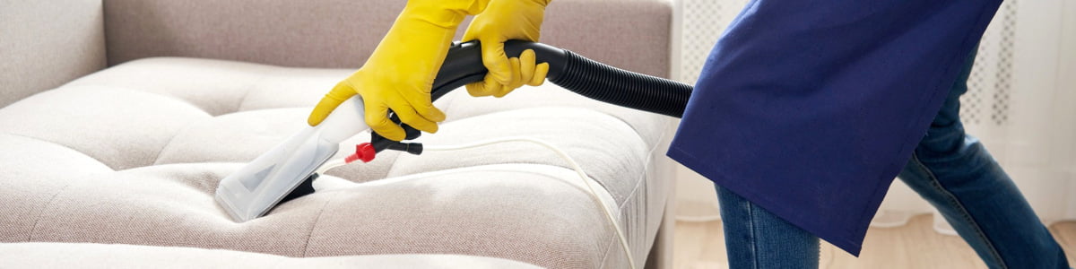 Curățare canapele, saltele, scaune și covoare la domiciliu